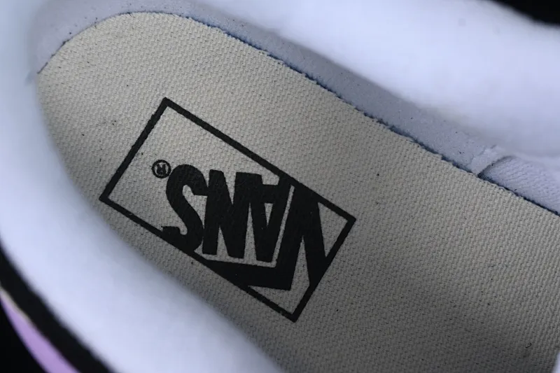 All categories Vans Vans series Vans Low Vans Knu Skool Purple Portuguese love bread shoes Comfortable and fashionable non-slip wear-resistant low-top casual sneakers VN0009QC6BT1